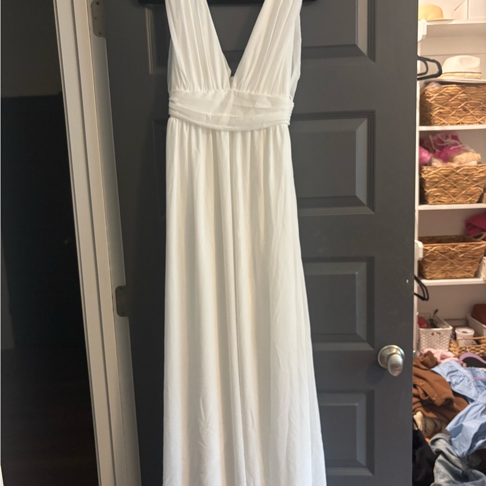 White Sleeveless V-Neck Wedding Gown